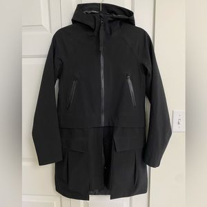 Lululemon Rain or Shine Jacket size 6